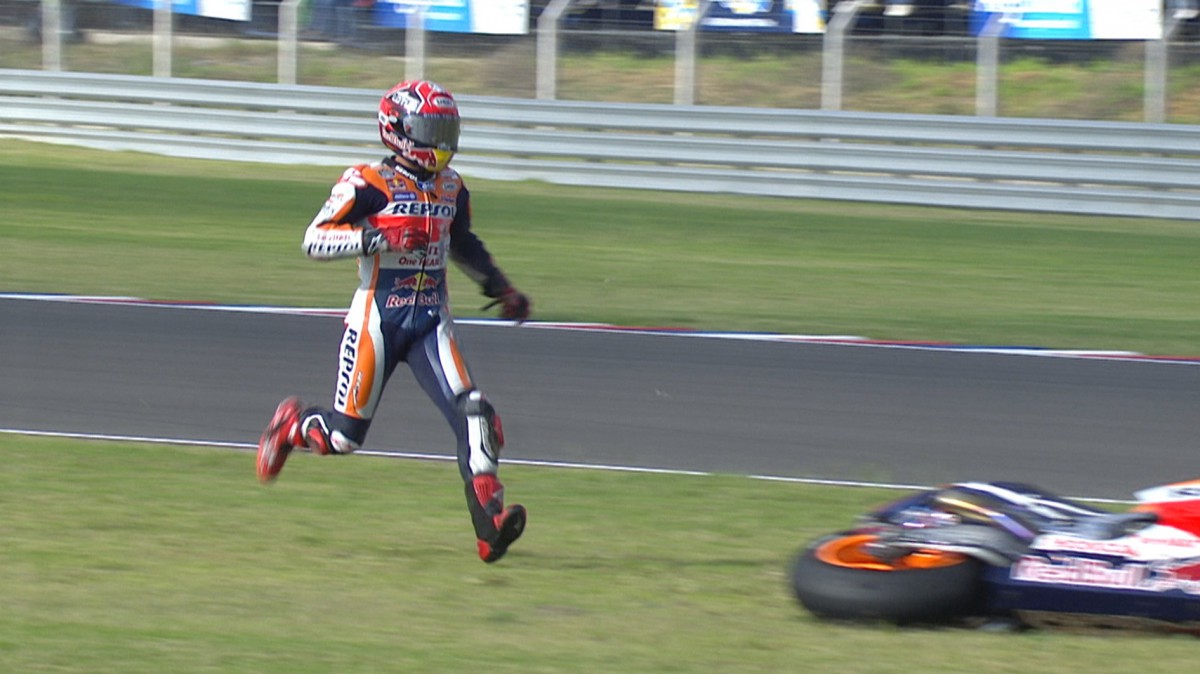 Αφιέρωμα Marc Marquez: Ο πρωταθλητής των «μεγάλων» - Κυνηγώντας μια χρονιά που δεν τον «πήγε» ποτέ - 2015 Αφιέρωμα Marc Marquez: Ο πρωταθλητής των «μεγάλων» - Κυνηγώντας μια χρονιά που δεν τον «πήγε» ποτέ - 2015