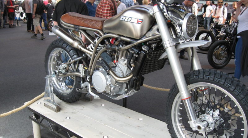 CCM Spitfire Scrambler