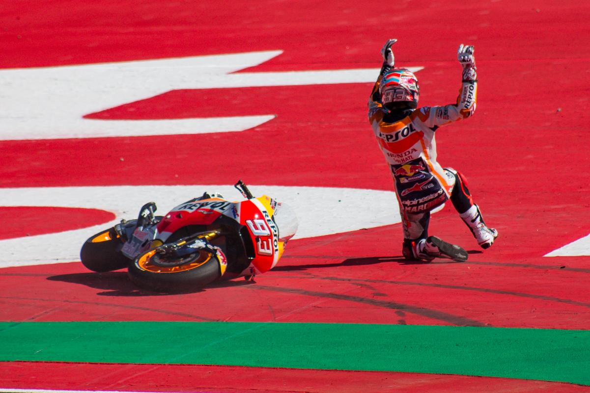 Marc Marquez crash MotoGP Catalunya 2017 Marc Marquez crash MotoGP Catalunya 2017