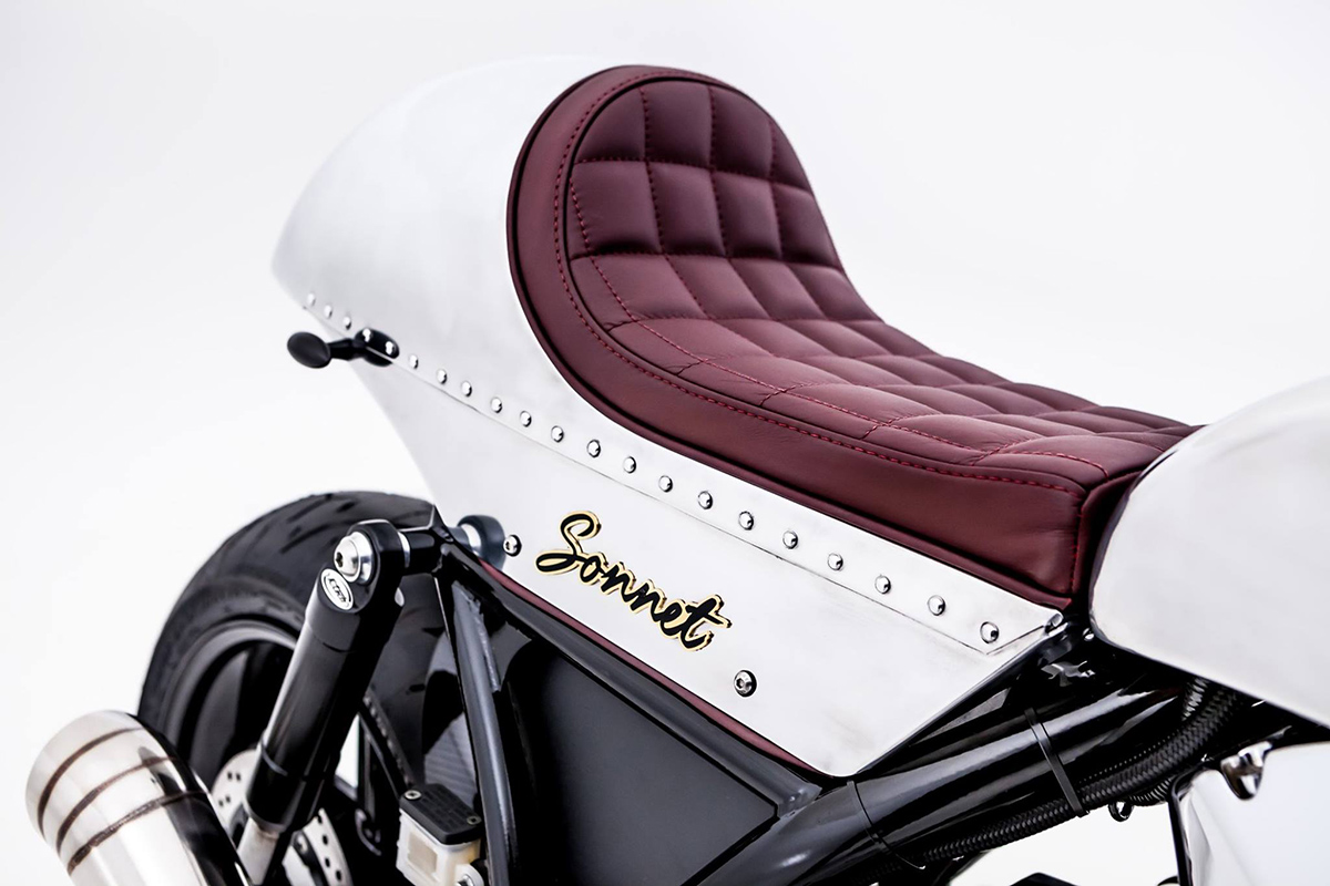 Hesketh Sonnet seat Hesketh Sonnet seat