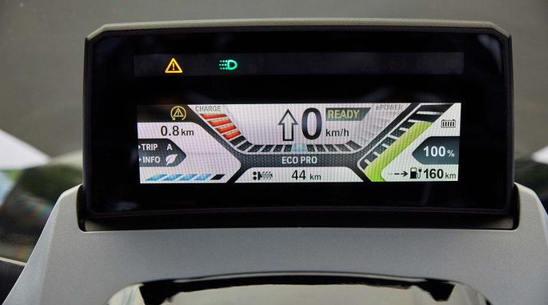 BMW C Evolution Scooter 2018 TFT dash